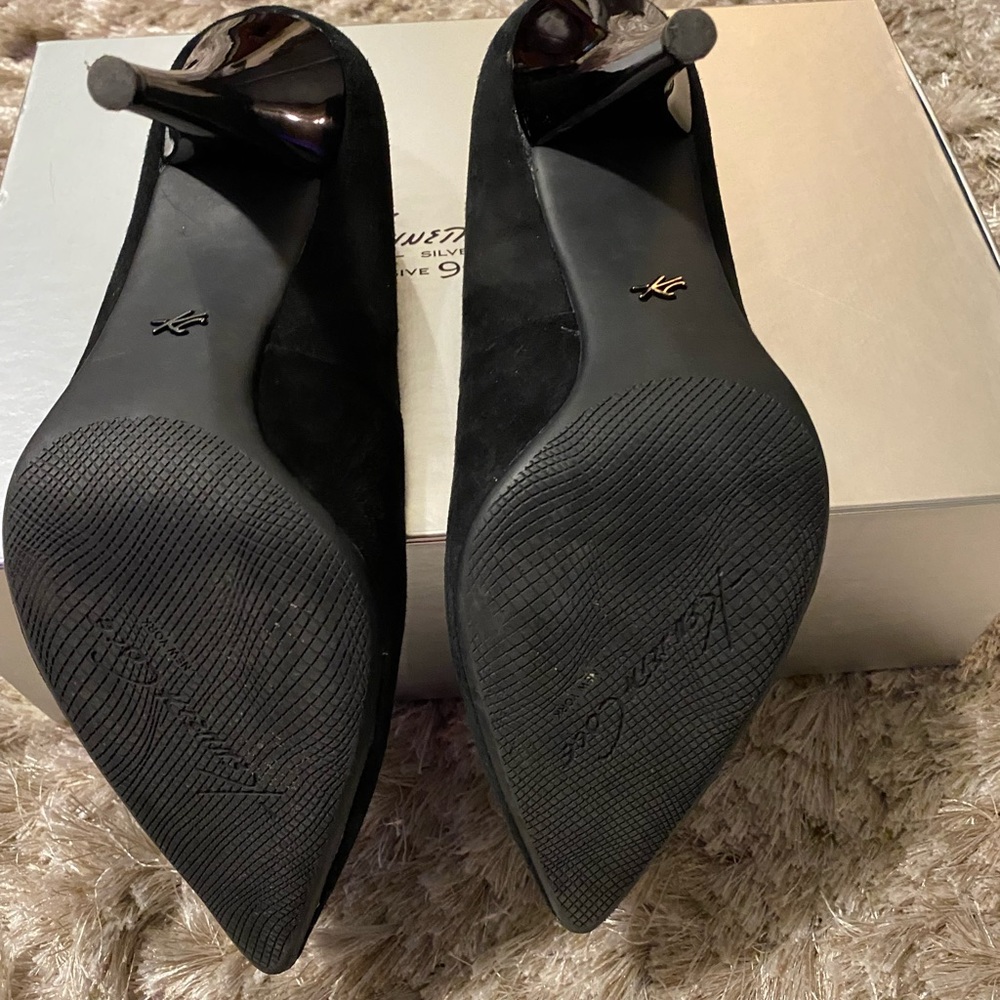 Black suede shoes - Picture 5 of 7